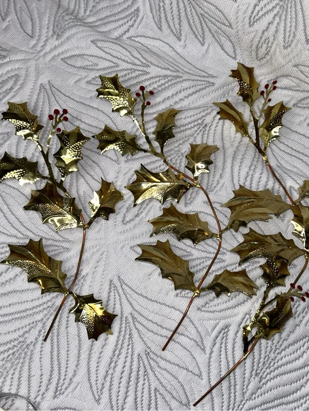 Gold Holly Christmas Garland Spray - Home Interiors